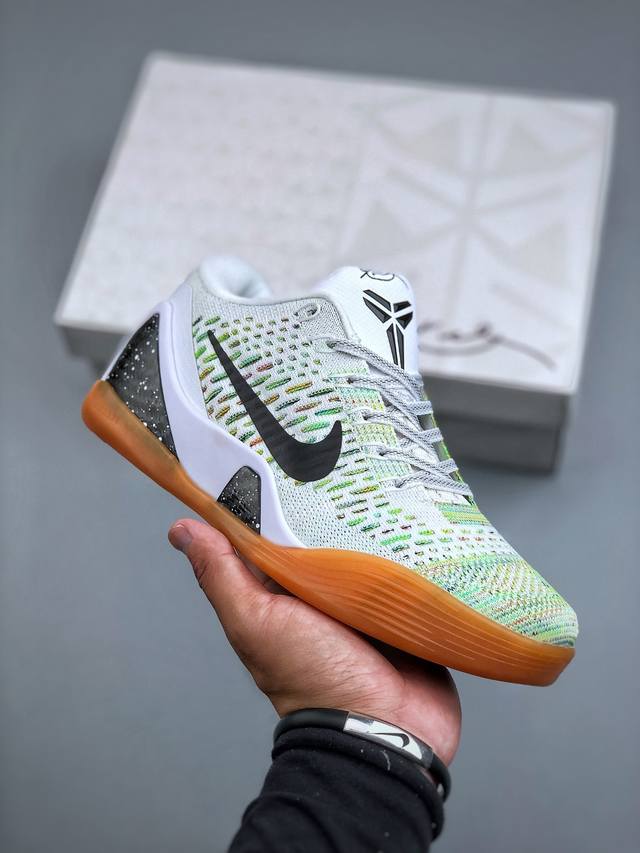 Nk Kobe 9 Elite Protro 科比九代精英款低帮实战篮球鞋 设计灵感中与以往几代的耐克 Zoom Kobe 系列一样，加入了签名，密码，碳板这些