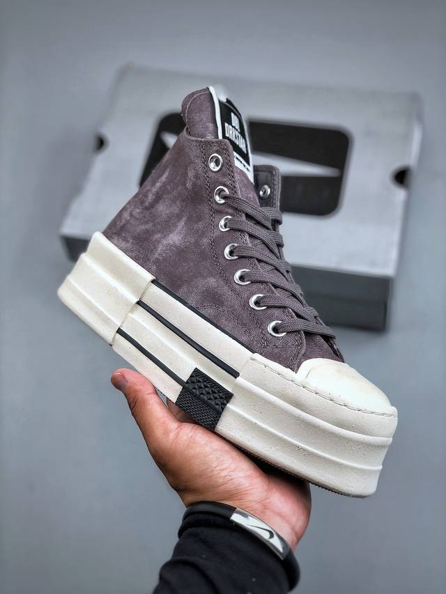 Converse Xrick Owens奥利奥新联名 大胆先锋的“双层”鞋底，一步增高融入先锋气质的线条美学解锁经典重塑“新高度” 双倍大胆设计打破常规，搭配标