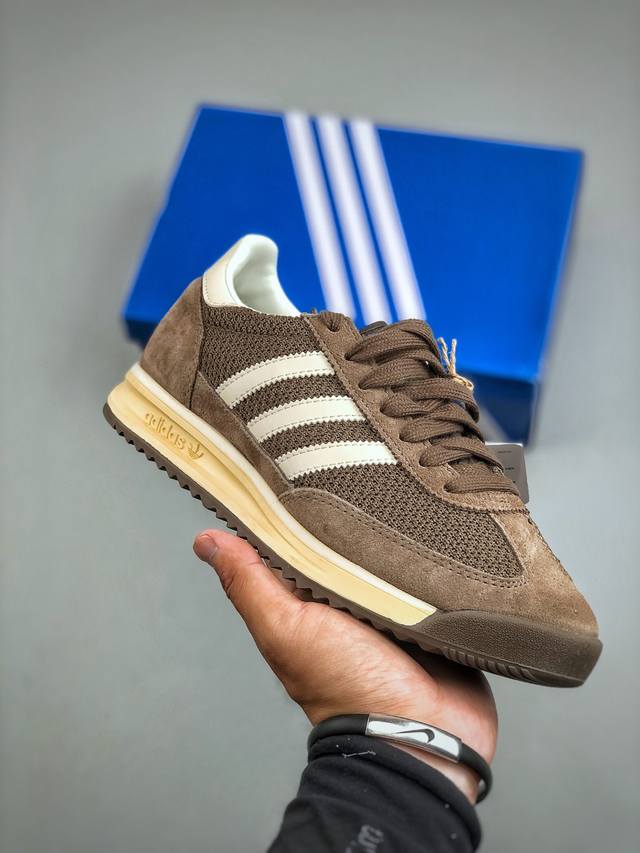 Adidas Sl 72 Rs 系列 德训足球风百搭低帮休闲运动板鞋 Jr8774 尺码：36-45 半