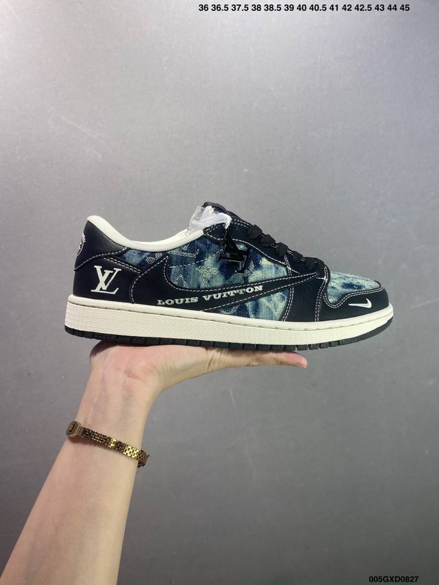 公司级Fragment X Travis Scott X Dior Air Jordan 1 Low 三方联名倒钩 全新的三方联名低帮倒钩鞋面延续了黑脚趾设计，
