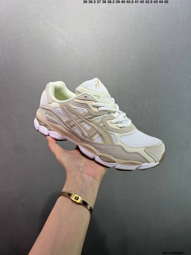 公司级Asics 亚瑟士Gel-Nyc 透气网眼鞋面配合部分合成革材质 采用全新Ahar+橡胶材质 更加耐磨 货号:1201A789-020 尺码:36～45
