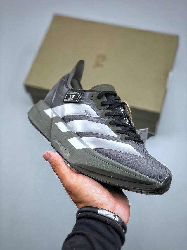 Adidas Adizero Y-3 Adios Pro 4M 马拉松飞线贾卡轻质透气休闲运动跑步鞋，采用双层透气网纱 Flywire动态飞线绑缚鞋面材质 内置