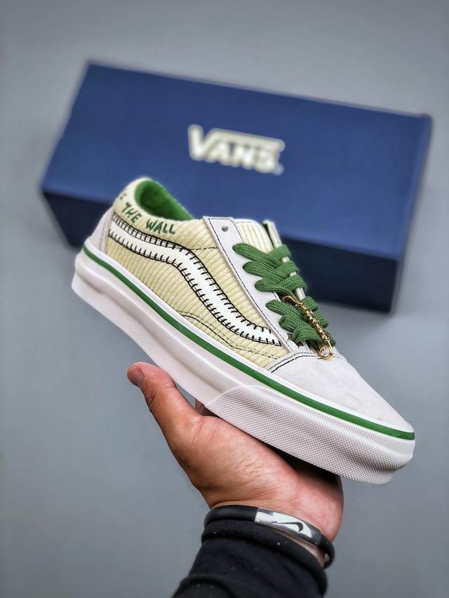 新款发售 Vans Premium Old Skool 高阶系列 ， 范斯官方新款 水晶底重回复古街头巅峰 鞋面采用麂皮搭配帆布材质打造 质感拉满 从鞋型和贴合