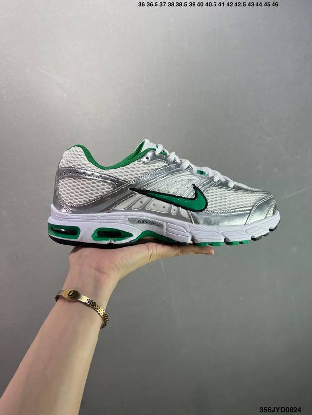 公司级Nike Air Max Moto 2K 舒适百搭 低帮跑步鞋 官方货号: Hq2056 尺码: 36 36.5 37.5 38 38.5 39 40 4
