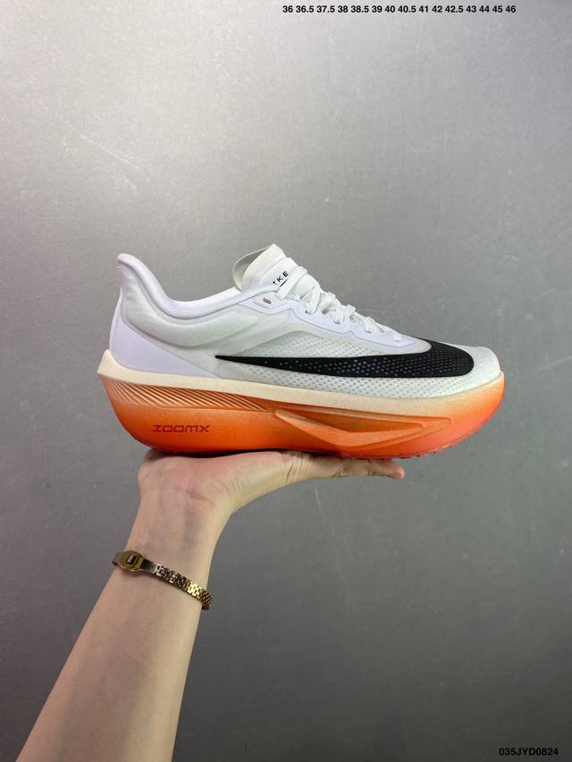 公司级Nike耐克 Zoom Fly 6 马拉松运动缓震跑步鞋！ 保留经典马拉松鞋款造型双层材质鞋面飞线编织 网纱附面 兼顾包裹感以及透气性带来最佳的专业级跑鞋