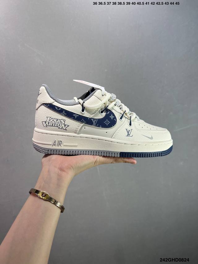 公司级Nk Air Force 1′07 Low 空军一号低帮百搭休闲运动板鞋 Cs5288-028 柔软、弹性十足的缓震性能和出色的中底设计 横跨复古与现代的