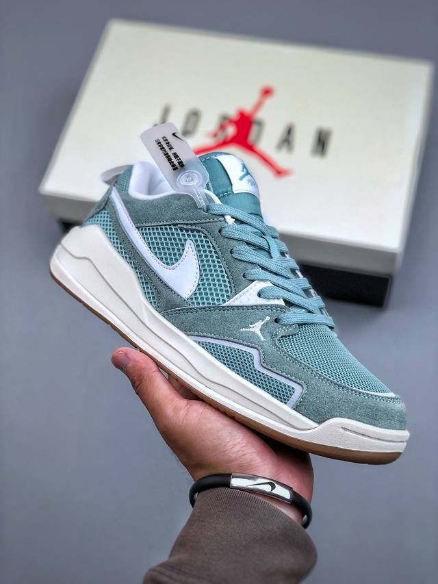 Air Jordan Cmft Era Aj 乔丹复古运动板鞋 Hj6778 002 尺码：36-46 半