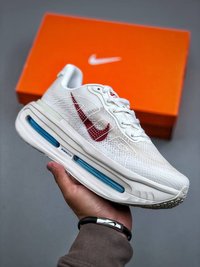 Nike Vomero Premium 舒适减震防滑 低帮跑步鞋 Hq2050 304 尺码：36-46 半