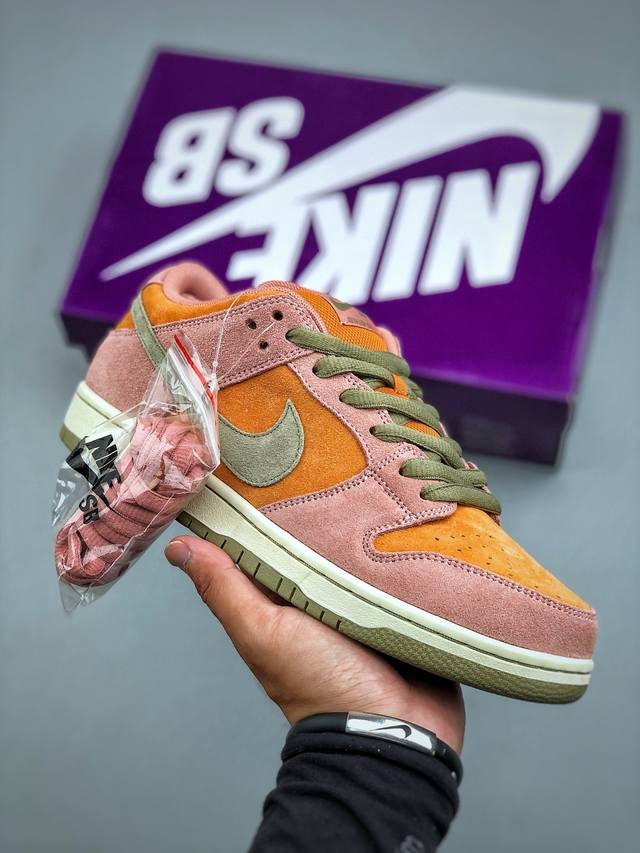 S版 Yuto Horigome X Nike Sb Dunk Low 橙粉绿羽毛 独家版型蒸餾加工帶來的是更好的视觉和脚感体验 货号：Hj4135 600 尺