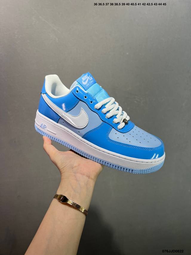 Nike Air Force 1 ‘07 Low 空军一号 低帮 运动鞋 休闲鞋 折边针车 工艺难度大 原楦头原纸板 原装鞋盒 定制五金配件 内置全掌气垫 原厂
