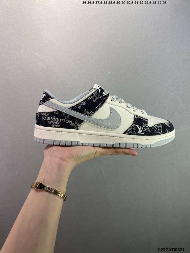 公司级耐克 Nike Sb Zoom Dunk Low 板鞋 系列经典百搭休闲运动板鞋加厚鞋舌的填充，使舒适性大大提升，同时也更方便穿脱中底部分则加入了脚感柔软