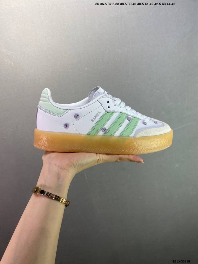 公司级Adidas三叶草Samba Jane W 玛丽珍鞋 全头层 纯原版本 该鞋款鞋面采用多种材料拼接 缝 车线 Superstar系列又备受众多滑板爱好者的