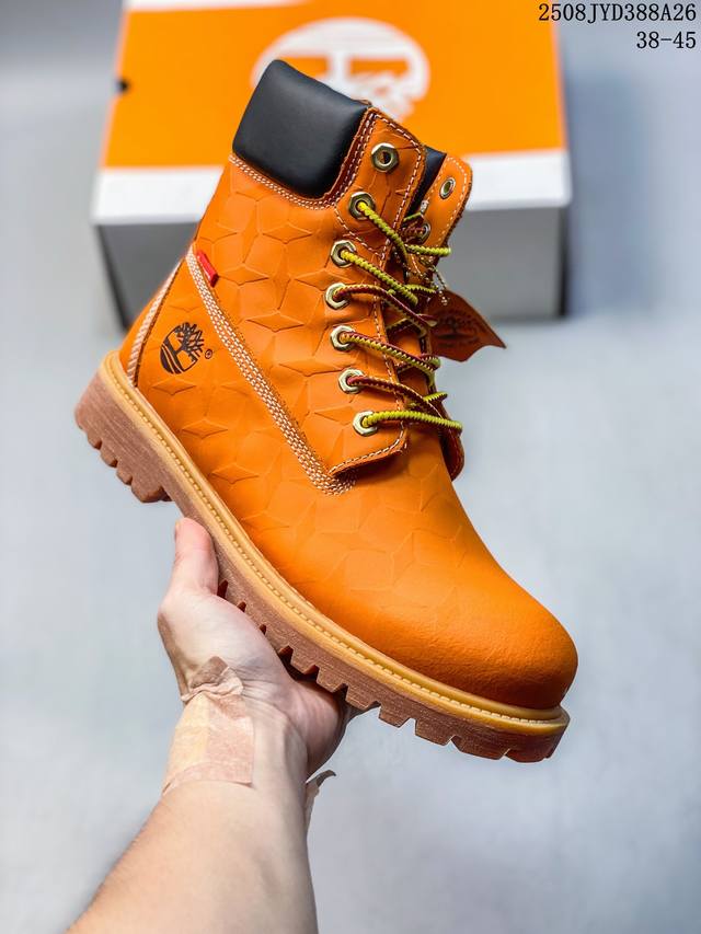 Supreme X Timberland添柏岚 天伯伦 户外高帮休闲大黄靴系列 冬季防寒户外专用 日常随意搭配 原盒原包装 #25Ss新款 时尚潮流搭配 面料采