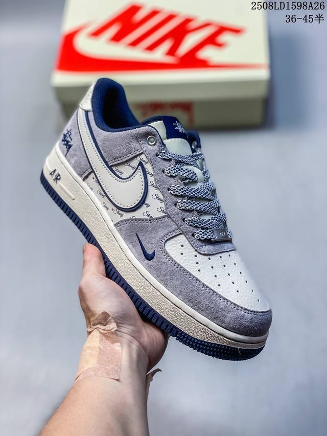 海外爆款限量发售！公司级Nike Air Force 1 '07 Low “Supreme联名 涂鸦米灰勾”空军一号 低帮 运动鞋 休闲鞋 折边针车 工艺难度大