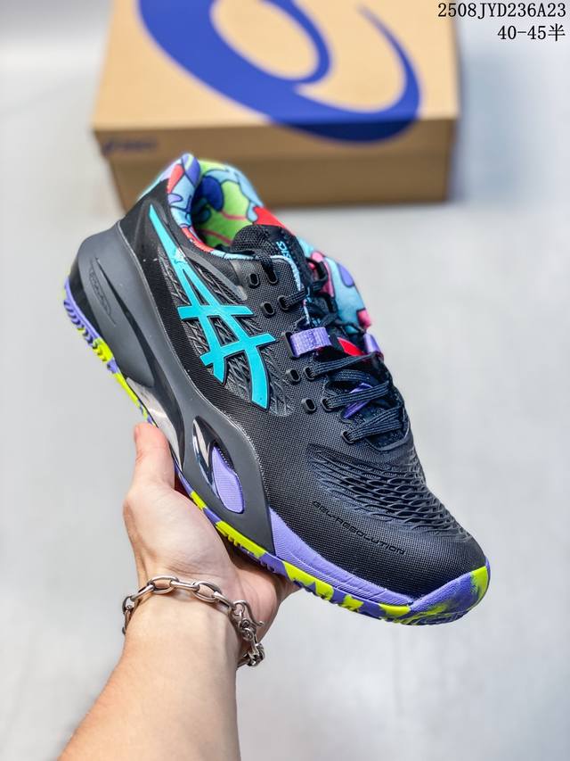 公司级Asics Gel-Resolution X 亚瑟士 专业网球鞋 没有鞋骨的设计 这是一种创新技术 它让脚底在每一次着地时都能感受到柔软而充足的缓冲 就像