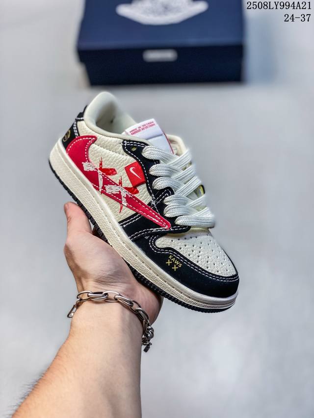 童鞋倒钩Nk Fragment X Travis Scott X Air Jordan 1 Aj1 乔1 Ts 藤原浩 三方联名倒钩 低帮文化篮球鞋 尺码：如图