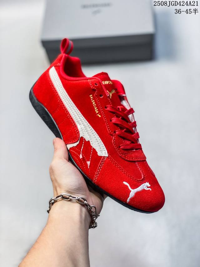 Puma 彪马 男女鞋真标半码制，升级原楦原纸版开发，采用固色翻毛皮鞋面材质，外置轻量耐磨橡胶大底薄底鞋成为潮人必备彪马Puma Speedcat Og Dar