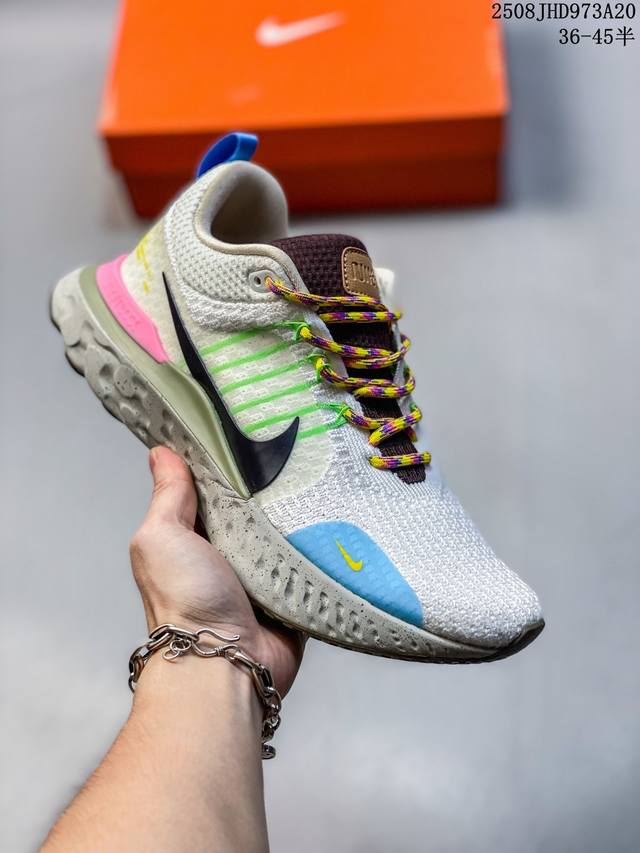 公司级Nike Zoom React Infinity Run Fk 3 耐克马拉松机能风格运动鞋 实拍首发 鞋款搭载柔软泡绵 在运动中为你塑就缓震脚感 设计灵