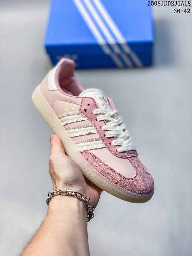 真标Adidas Originals Samba Og 桑巴舞系列 阿迪达斯 三叶草 绅士德训足球风百搭低帮休闲运动板鞋 货号:Jr8830 尺码:36 36.