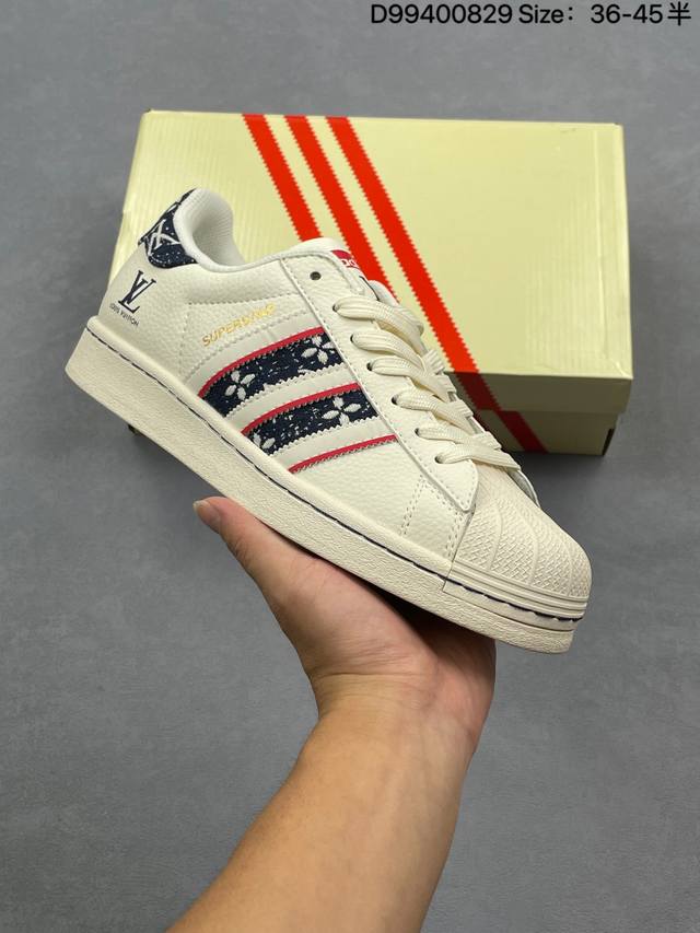 阿迪达斯Adidas三叶草 Originals Superstar贝壳头’Diy’系列低帮经典百搭休闲运动板鞋 原装头层材料 用料绝不含糊 独家版型蒸餾加工帶來