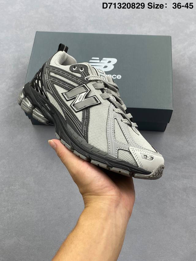 New Balance M1906Ri Nb宝藏老爹鞋款，复古元素叠加，质感超级棒，楦版型材料细节做工精细，货如实拍图 作为Nb最经典的档案鞋型之一，与 2一样