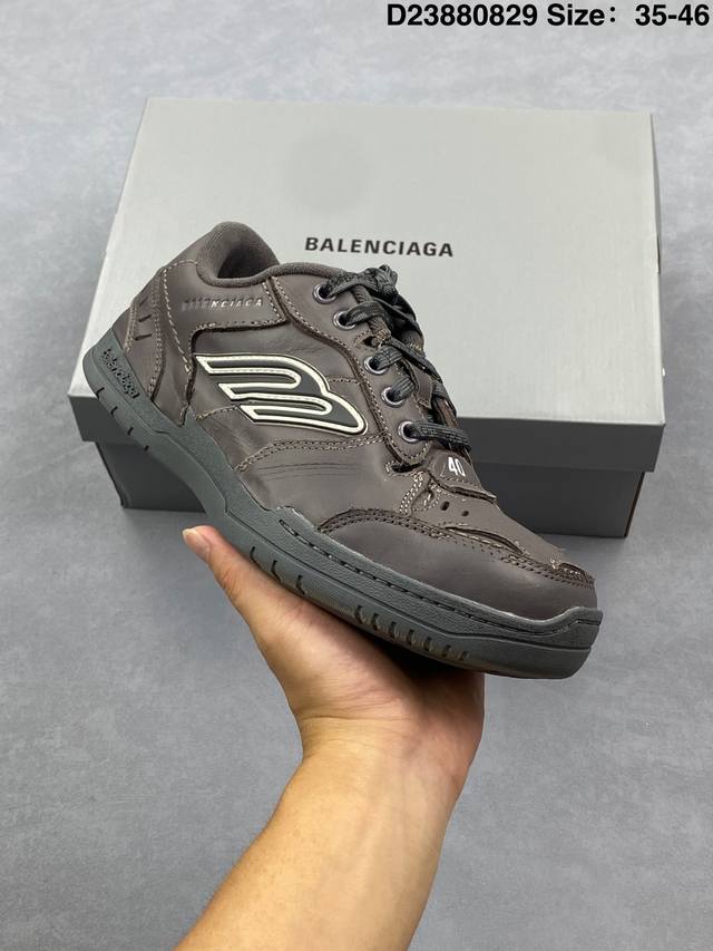 公司级Balenciaga巴黎世家 Hamptons Worn-Out 圆头系带做旧低帮板鞋 货号:841765 Wcurs 9000 尺码:35-46 Id:
