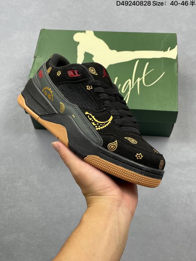 耐Nike Air Jordan 4 Retro Og 中帮 迈克尔 乔丹Aj4代乔4 复古休闲运动文化篮球鞋。秉承轻量化的速度型篮球鞋设计思想完成设计，降低重