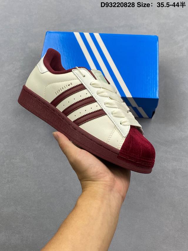 阿迪达斯 Adidas Originals Gazelle Indoor 贝壳头 三叶草休闲防滑耐磨低帮板鞋 鞋头出色设计 塑就出众贴合感 稳固的后跟贴合足部曲