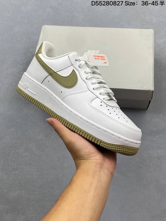 耐克 Nike Air Force 1 '07 Low 空军一号含气垫 小白鞋 2025年 蛇年新款 低帮百搭厚底增高休闲运动板鞋。柔软、弹性十足的缓震性能和出