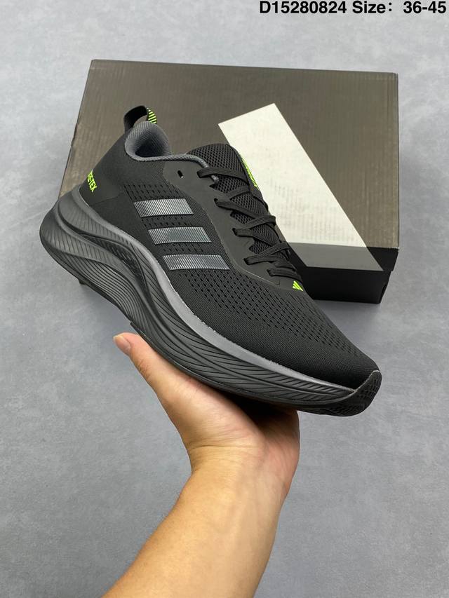 Ad Terrex Gore-Tex 网布透气轻便低帮跑步鞋 货号：D68974 尺码：36-45 编码：D15 824