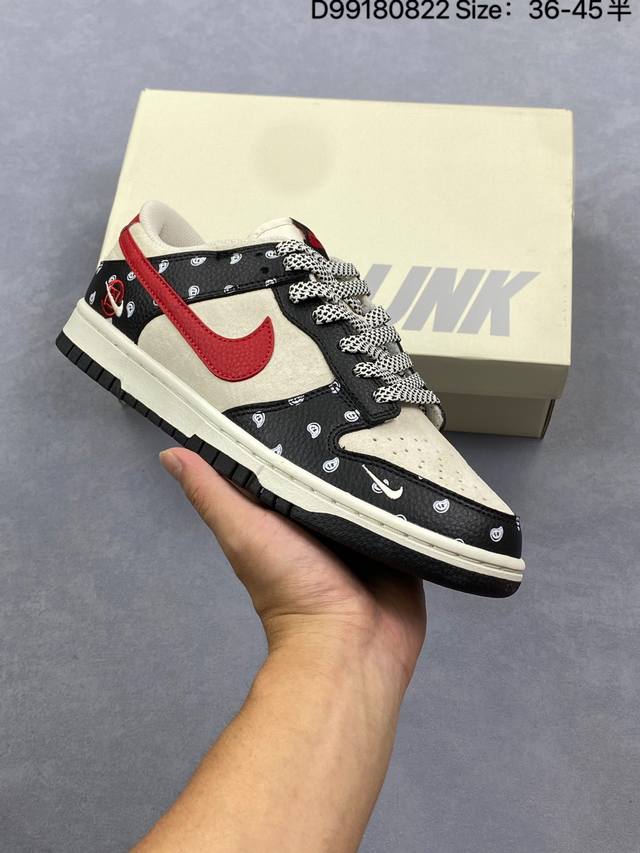 耐克Nike Dunk Low 扣篮系列 复古低帮休闲运动滑板板鞋 采用脚感柔软舒适Zoomair气垫 有效吸收滑板等极限运动在落地时带来的冲击力 为街头运动者