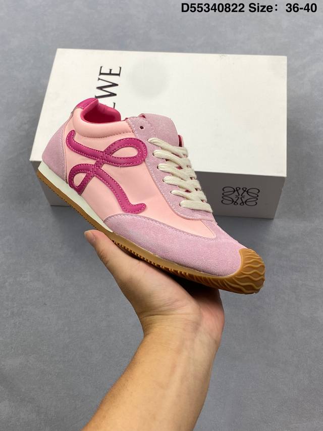 罗意威Loewe Ballet Runner Sneakers 芭蕾舞 系列阿甘复古风德训薄底百搭休闲运动鞋 市面最高性价比 实体平台跑量 主打推荐好货 采用反