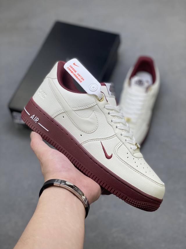 超级福利 核心放店 无敌性价比 最强销量性价比版本 Nk Air Force 1 空军 客供模具、原材料，原楦头纸板 防尘纸 原厂鞋带+Rfid环扣 平台专供版