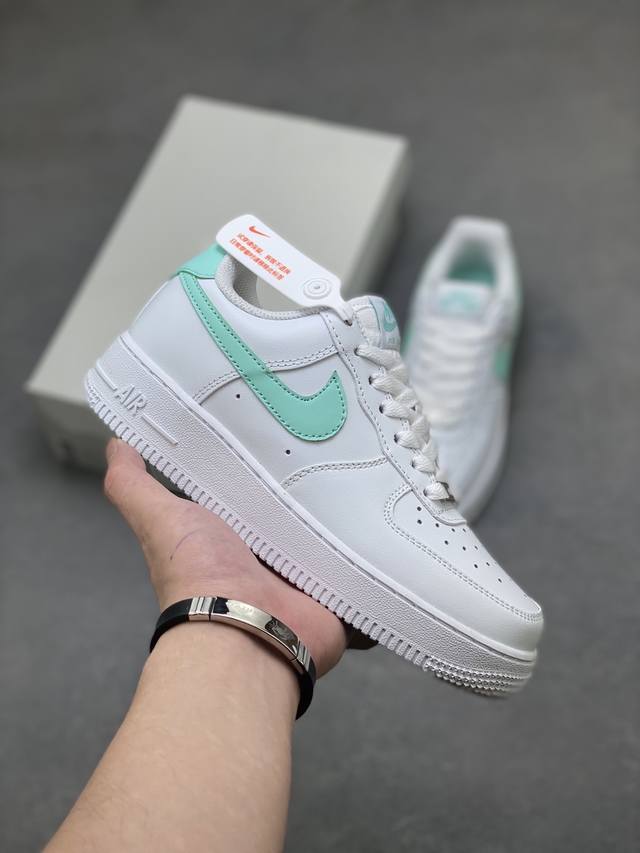 工厂P套现 福利特价 原本地200版本 公司级Nike Air Force 1 '07 Low 空军一号 低帮 运动鞋 休闲鞋 折边针车 工艺难度大 原楦头原纸