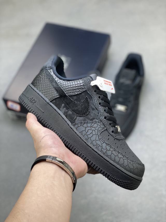 海外限量发售！公司级Nike Air Force 1 '07 Low 空军一号低帮 运动鞋 休闲鞋 折边针车 工艺难度大 原楦头原纸板 原装鞋盒 定制五金配件