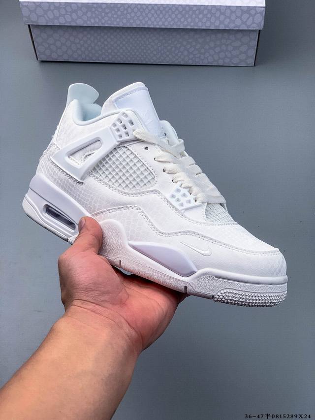 二层真标！Air Jordan 4 Aj4代中帮复古休闲运动文化篮球鞋。秉承轻量化的速度型篮球鞋设计思想完成设计，降低重量的同时提升舒适度，中底延续前作使用了分