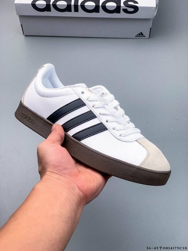 阿迪达斯Adidas Neo Vl Court 2.0 三叶草时尚潮流板鞋 T头 绒面麂皮防滑耐磨轻便低帮板鞋 整双鞋以传统的低帮呈现的清新造型 鞋头优先头层反