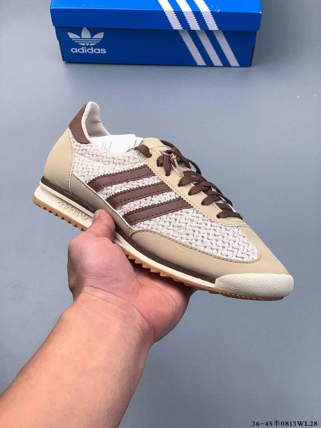 公司级！阿迪达斯Adidas Sl 72 Rs 全新重置版本，将这款复古鞋型用尼龙材质呈现，最终拼接麂皮材质，让该鞋型上脚既有舒适透气性又有满满的复古质感 08