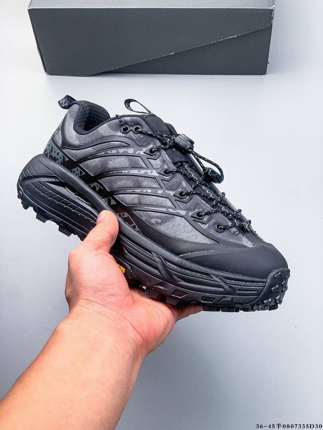 Hoka One Mafate Three 2 户外潮流低帮休闲运动鞋 全新 Mafate Three 2 采用 Mafate Speed 2 缓冲性良好的底部