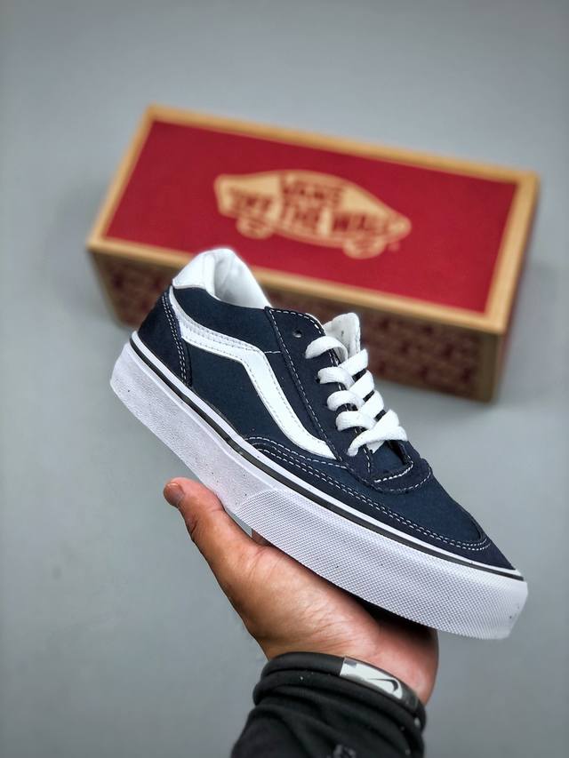 新版面包 全新模具 新版冲刀 Vans Caldrone 黑色胖胖鞋 美式复古 范斯官方，复古经典，鞋头放大、鞋身网布面料透气，包边上移加厚、鞋舌加厚。Vans
