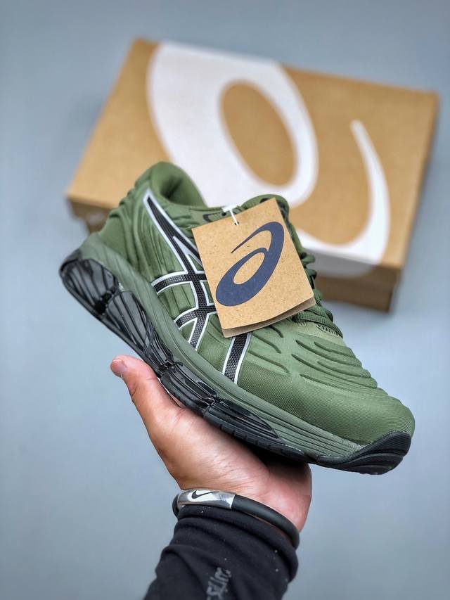 Asics Gel-Quantum 360 Viii 亚瑟士复古透气休闲鞋 鞋面采用无缝线鞋面，贴合脚型，穿着舒适；中底360°环绕式Gl，提供良好的缓冲性能