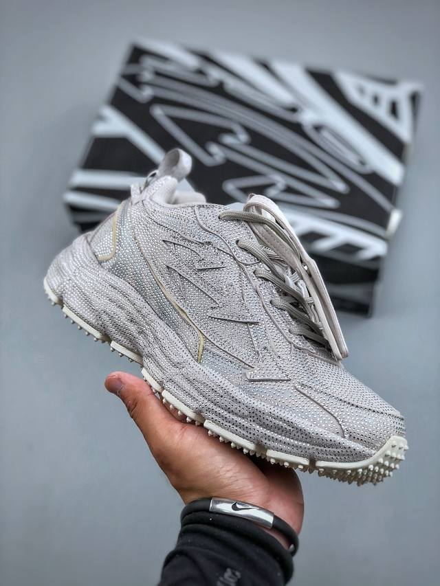 Off-White C O Virgil Abloh 人气单品 S Ow最新款情侣款跑鞋百分百原盒正确版 原楦原纸板数据开发 4层分离大底 鞋面采用3D立体打印