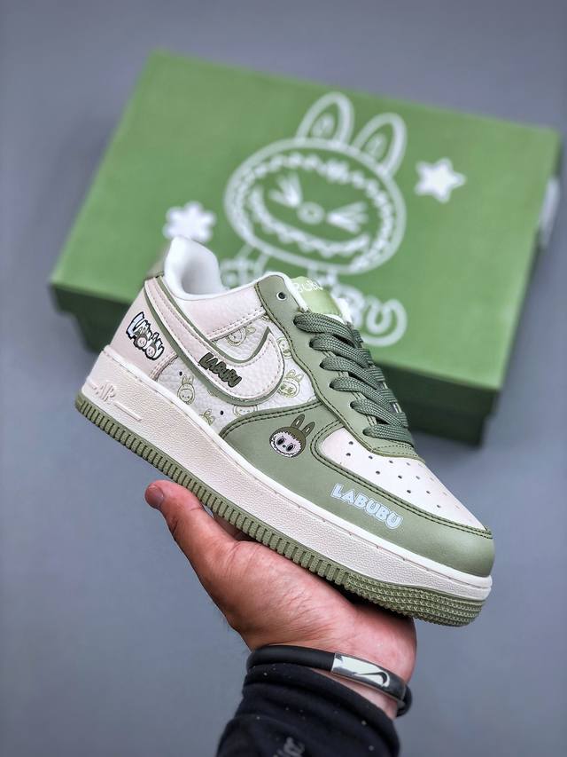 F版 Nike Air Force 1‘07 拉布布 原楦头原纸板 打造纯正低帮空军版型专注外贸渠道 全掌内置蜂窝气垫 原盒配件 原厂中底钢印、拉帮完美 货号：