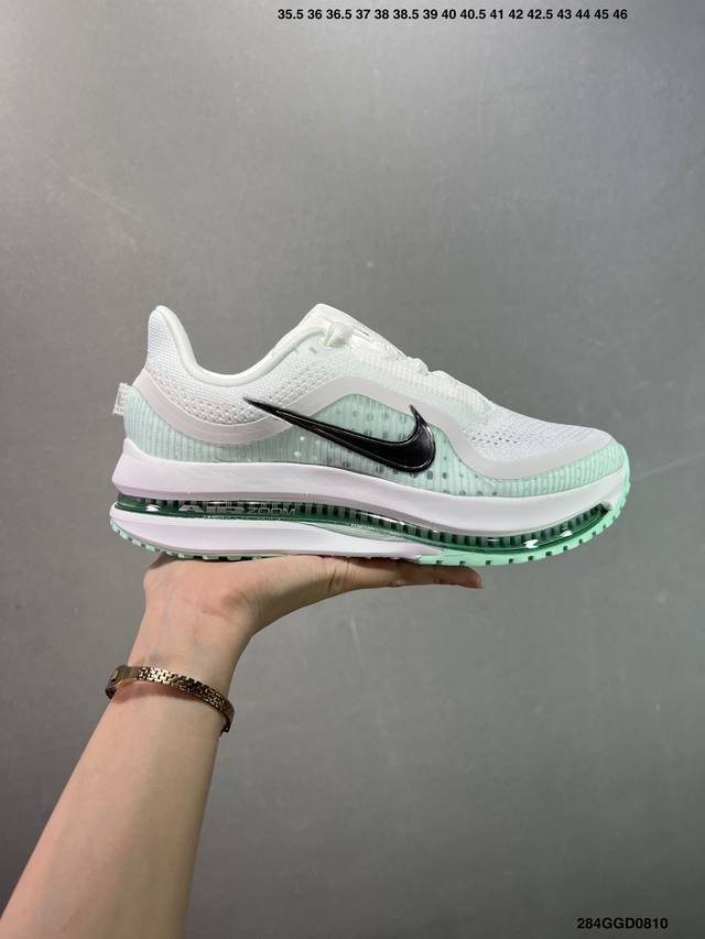 公司级Nike Air Zoom Pegasus Premium 耐克 新款气垫缓震休闲跑步鞋 Pegasus Premium 搭载了 Nike 最先进的三重技