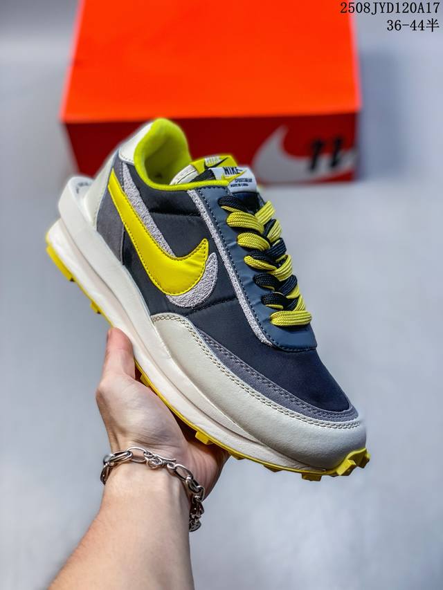 公司级Sacai X Nike Ldwaffle 华夫1代 解构高端跑鞋 联名设计 双钩双鞋舌设计 遵循原版 正确一层外露 一层包边 原盒正确组合大底 原楦原纸