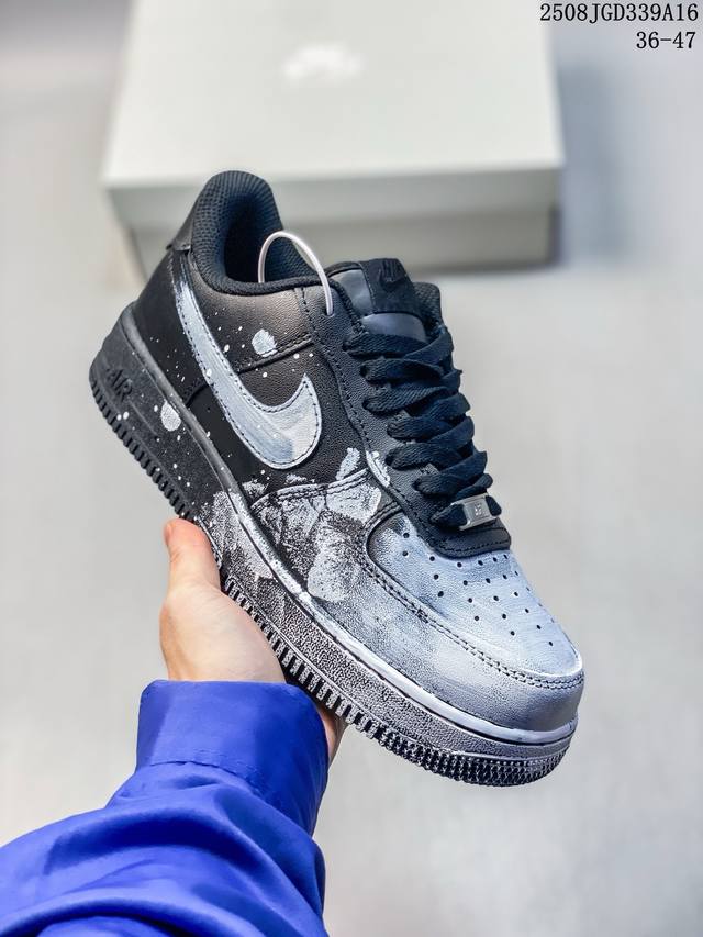 海外限量发售！公司级Nike Air Force 1 '07 Low 空军一号 低帮 运动鞋 休闲鞋 折边针车 工艺难度大 原楦头原纸板 原装鞋盒 定制五金配件