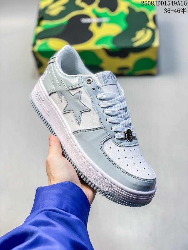 真标日本里原宿潮流品牌A Bathing Ape安逸猿Bape Sk8 Sta Low Sk8系列低帮休闲运动 Bathing Ape 宣布在 春季正式发布 B