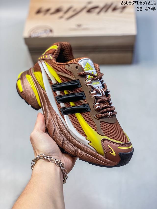 简介：公司级Adidas Adistar Jellyfish 阿迪达斯 时尚舒适 耐磨透气 低帮老爹鞋 货号:Jp12050 尺码:36 36.5 37 38