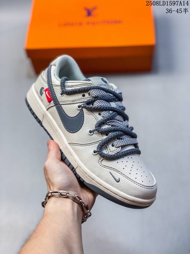 特价 公司级Nike Dunk Low Retro ‘Diy高端定制’耐克 低帮休闲运动板鞋 原装头层材料 用料绝不含糊 独家版型蒸餾加工帶來的是更好的视觉和脚
