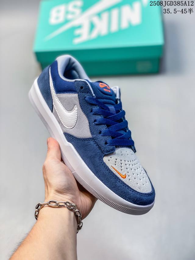 Nike Sb Force 58 Fs全系陆续出货 硫化杯底 原楦版型 独家私模 融入打孔设计 独家独立真半码 35.5起 帆布和麂皮绒面制成 浓浓复古年而不腻